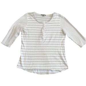 RETRO-ology Women's Beige + White Stripe 1/4 Button 3/4 sleeve Top Size M